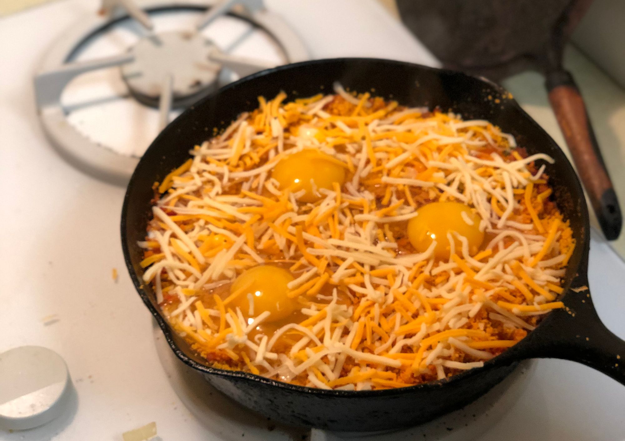 Making shakshuka with Cheez-Its and instant ramen